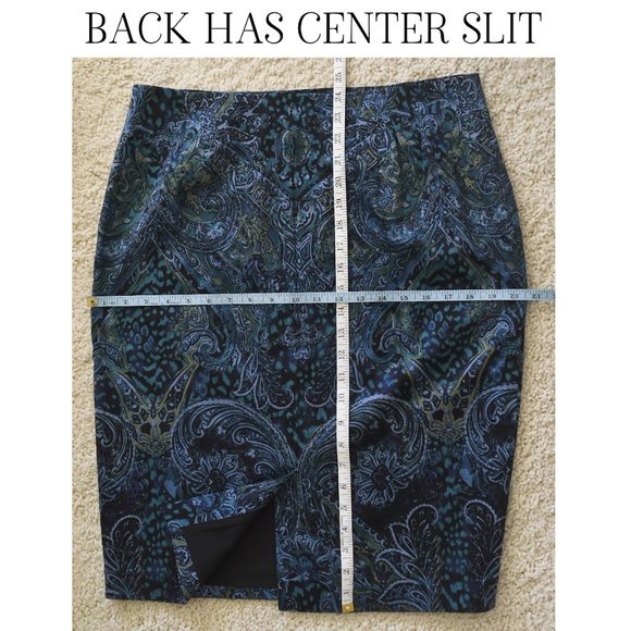 Chico's Paisley Pencil Skirt, size 1, NWT MSRP $89.00, Blue Green Colors - Picture 2 of 3